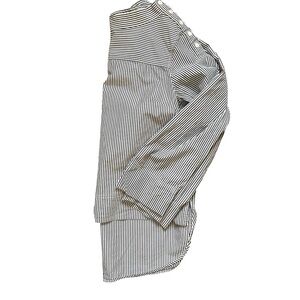 J Crew Women’s Stripped Shirt Size 4 With Button Details on Shoulder